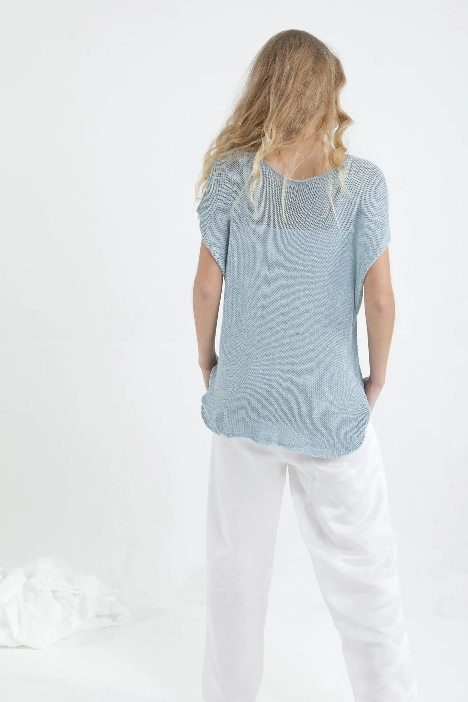 Aqua Loose Giza Bamboo & Cotton sleeveless knit top