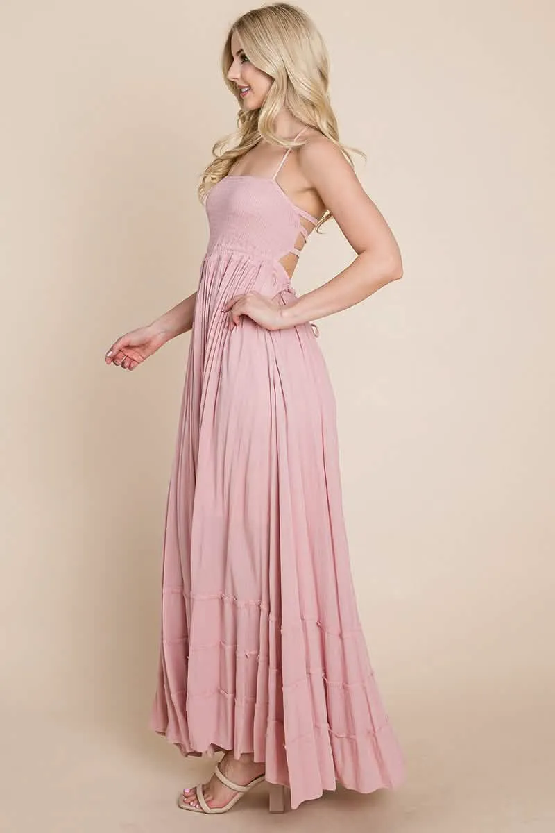 Backless Bohemian Pleated Maxi Dress with Stylish Smocked Accents