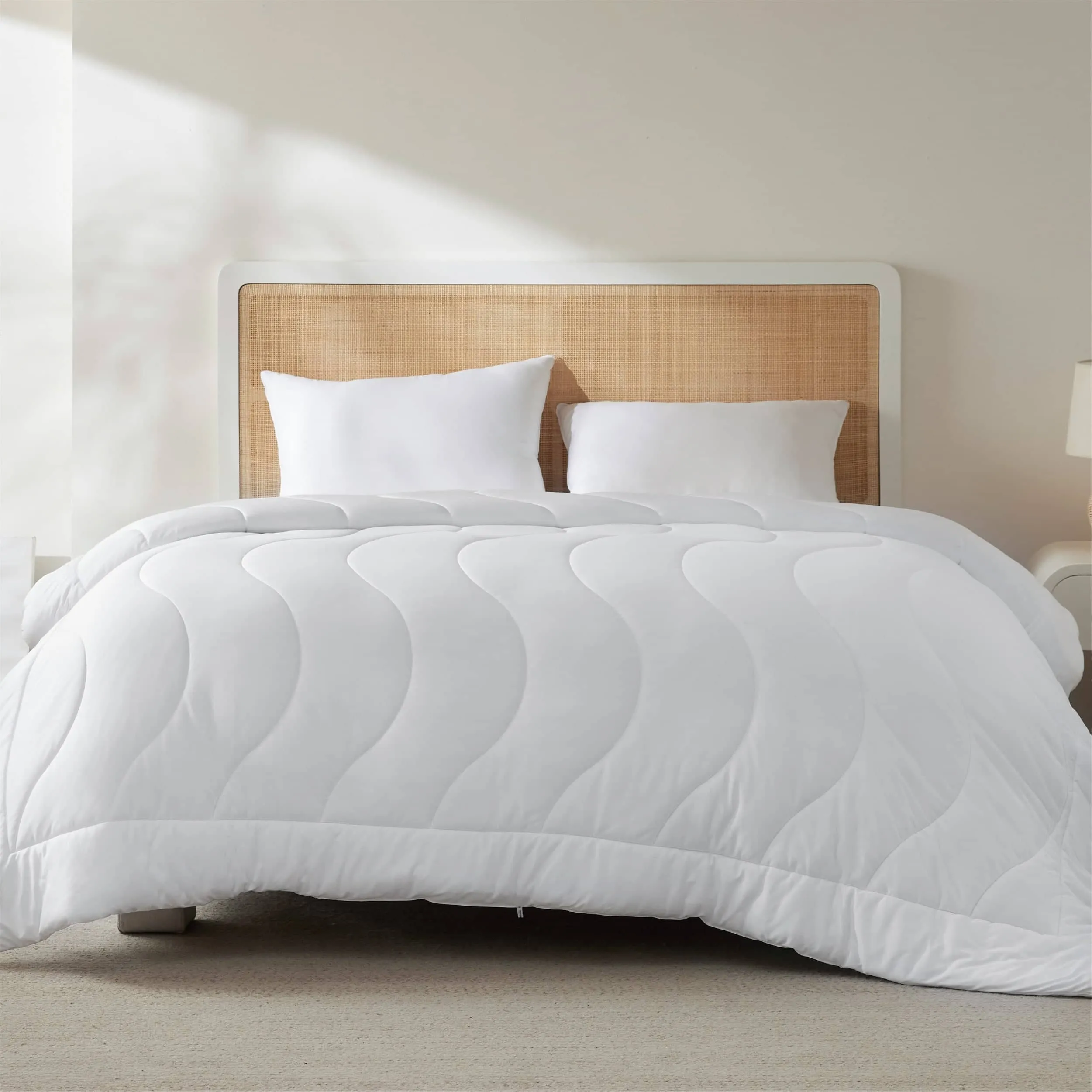 Bedsure Ultra-Soft Light weight 150gsm Comforter