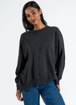 C'est Moi Sweaters, CESWT4305 Relaxed Light Weight Crew Neck Sweater, Heather Black