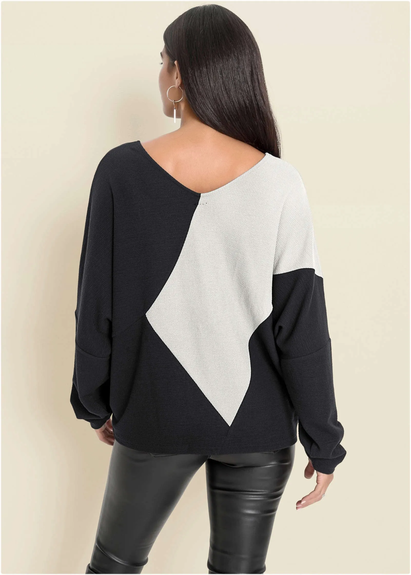 Color Block Oversized Top - Black & White