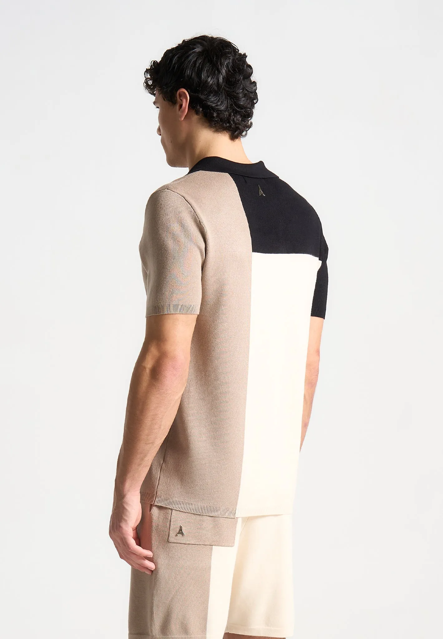 Colour Block Knit Revere Polo Top - Black/Beige