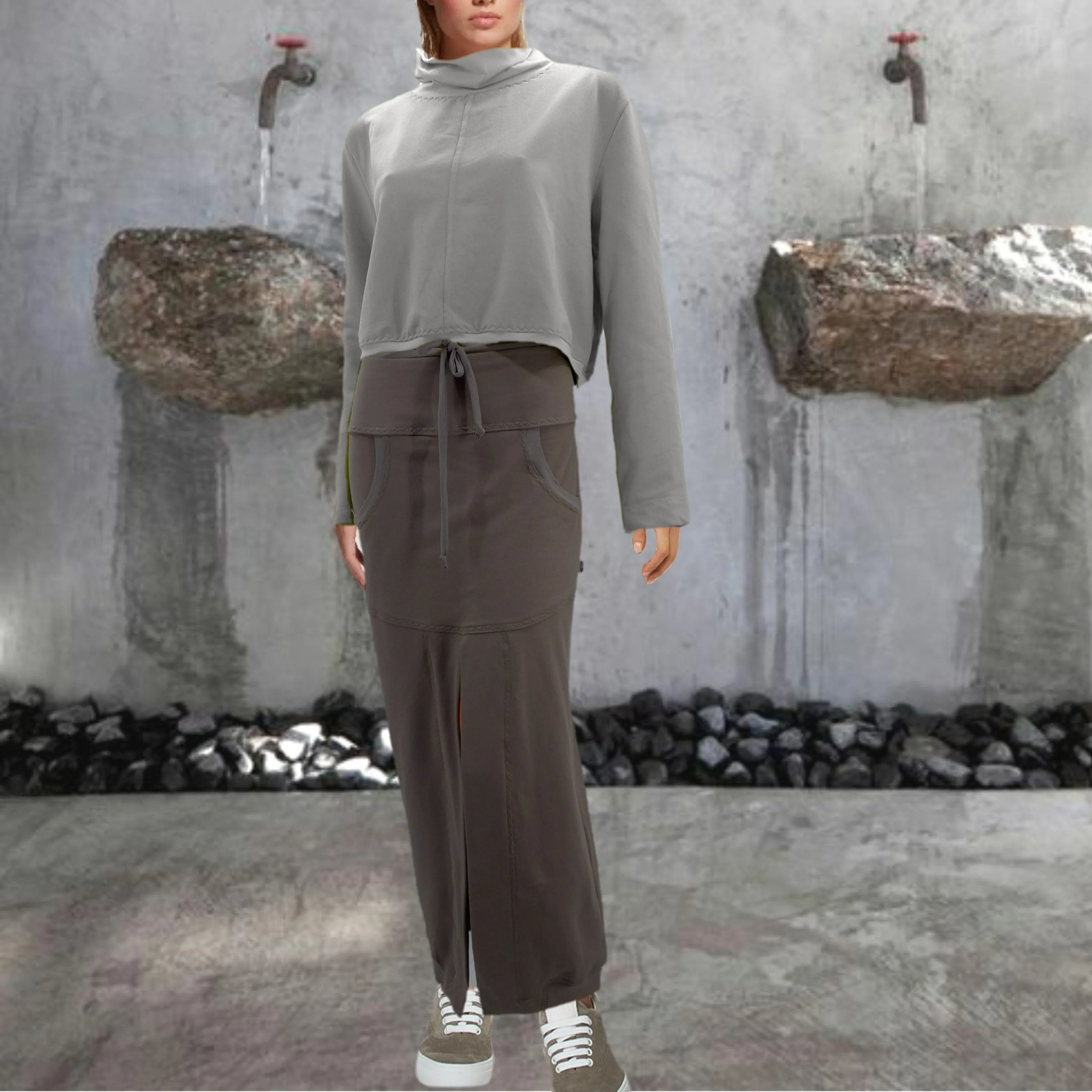 Cropped sweater van soft sweat bio katoen /Cropped sweater made of soft sweat organic cotton