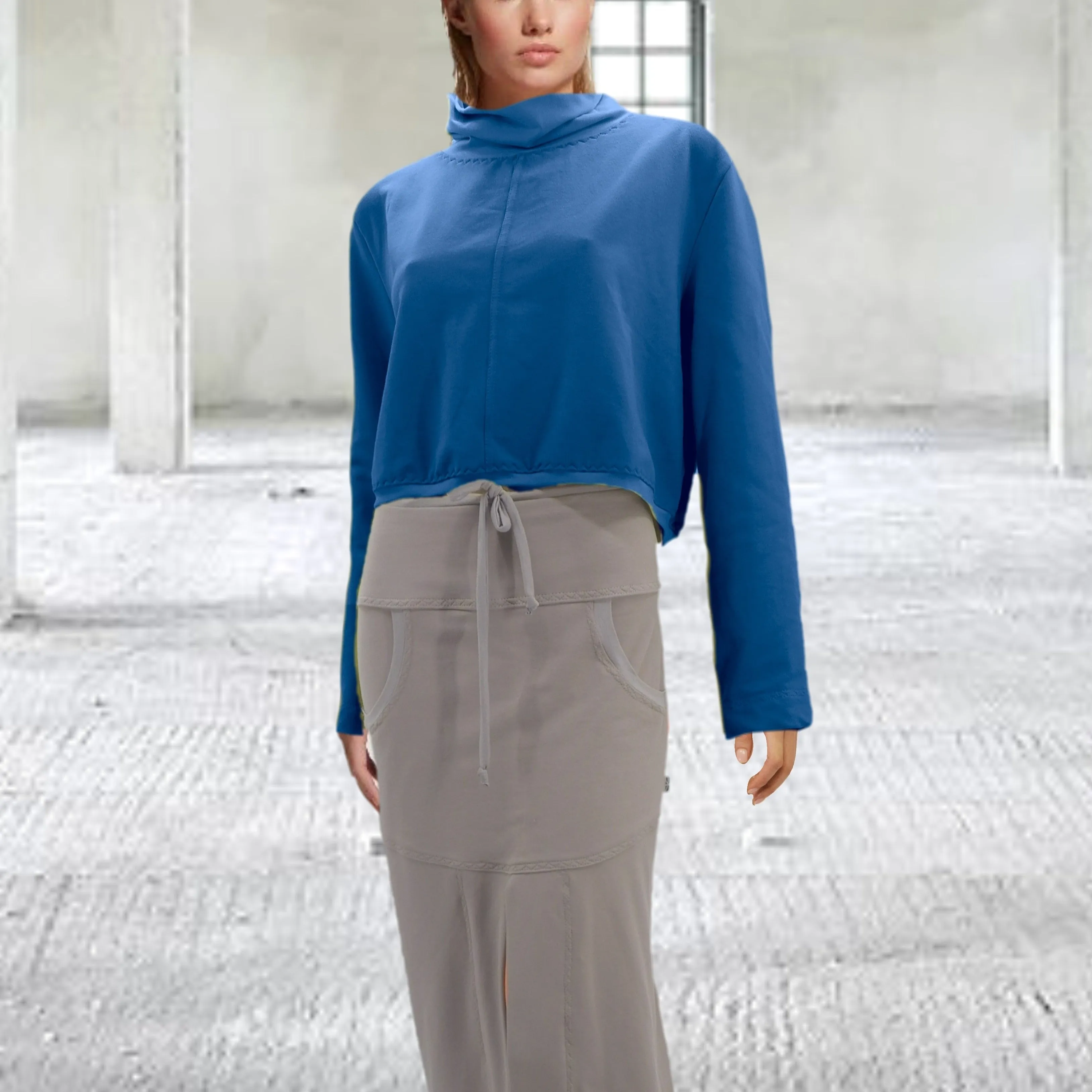 Cropped sweater van soft sweat bio katoen /Cropped sweater made of soft sweat organic cotton