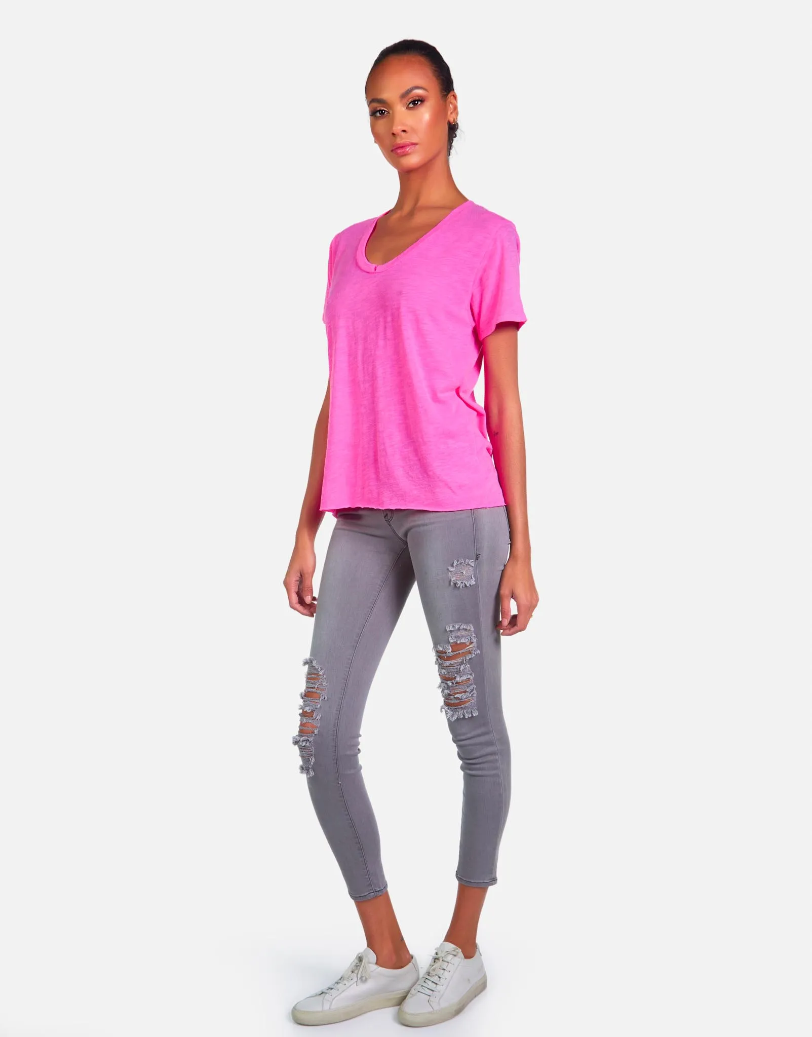 Delano LE Neon Pink Boyfriend Tee