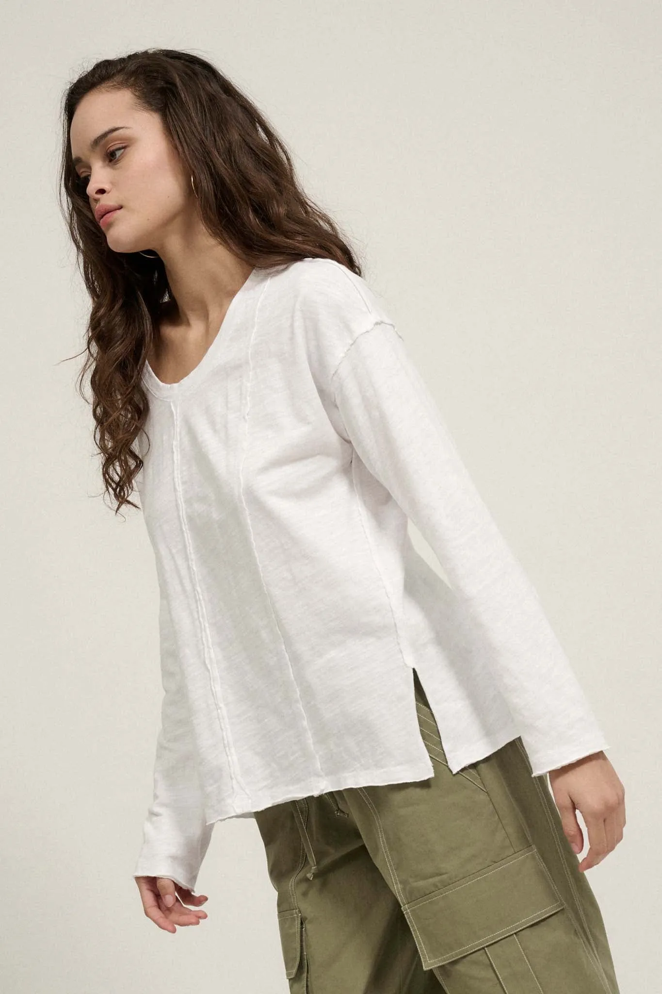 Easy Fit Cotton Slub Exposed-Seam Long-Sleeve Tee