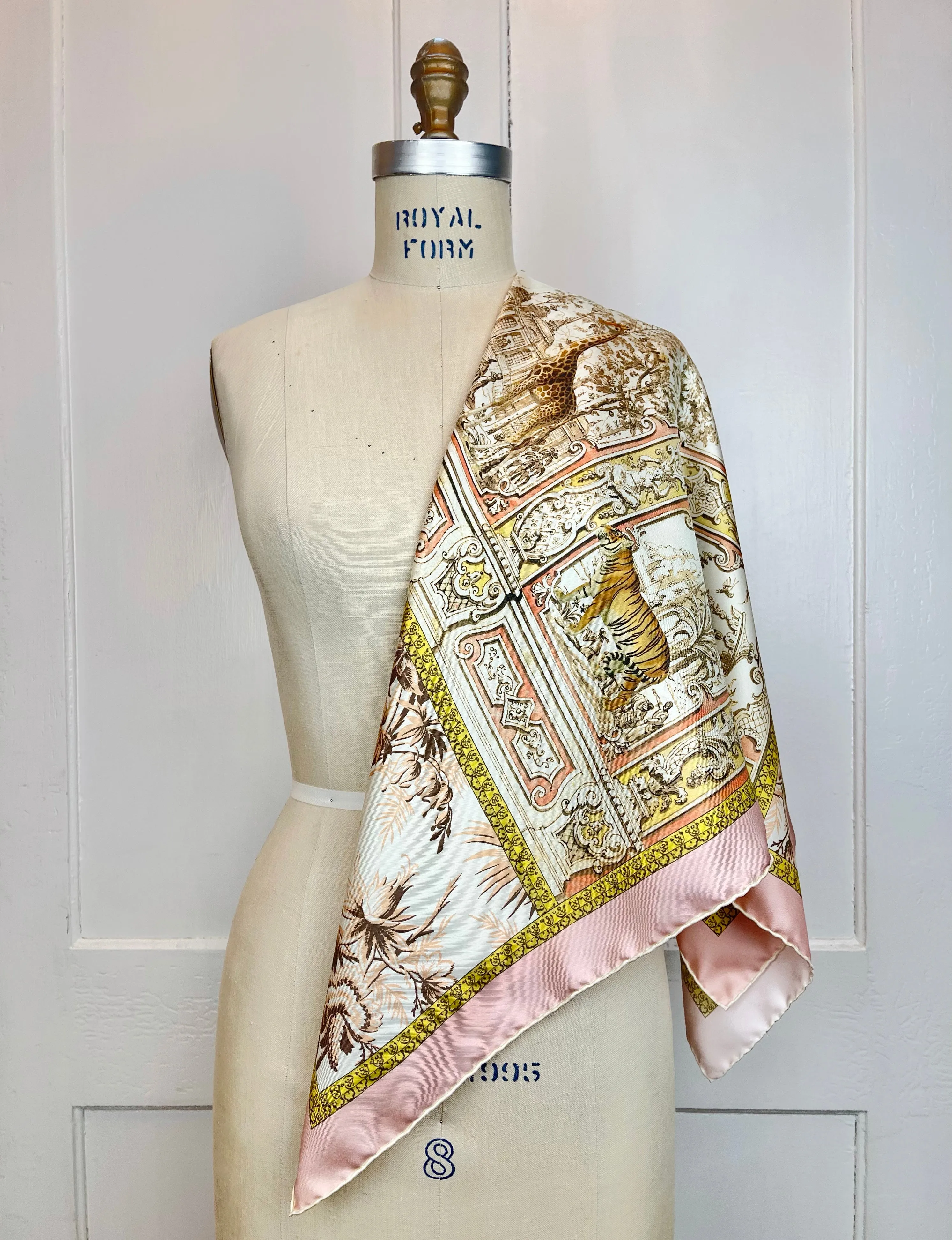 Elwyn New York Mural Menagerie Scarf