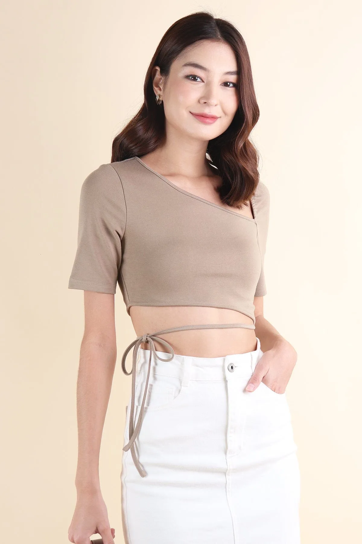 EVERDEEN TOGA TOP IN ECRU