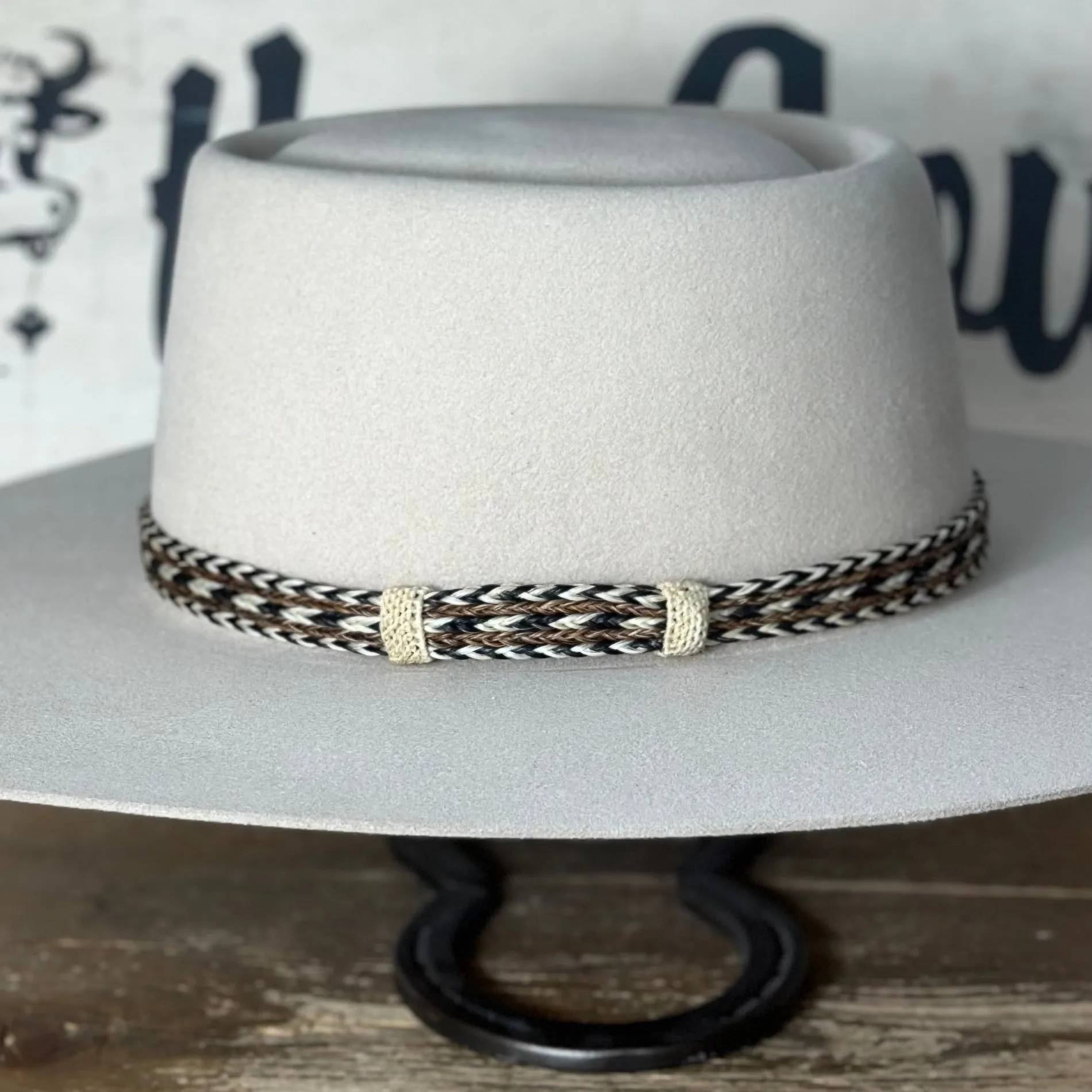 Hat Band | Horsehair 5 Strand w/ Knots Sorrell/Black/White