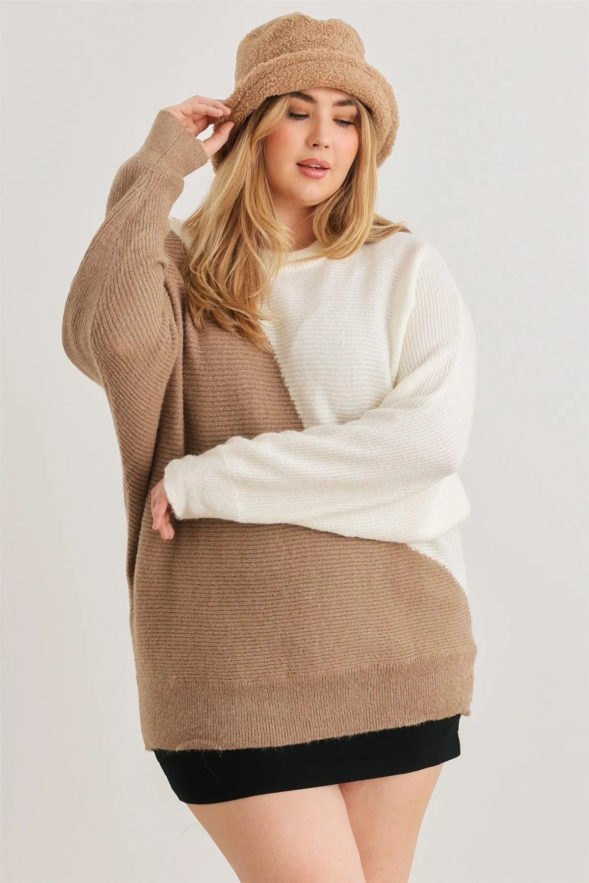 Junior Plus Taupe & Ivory Knit Crew Neck Long Sleeve Sweater /2-3-1