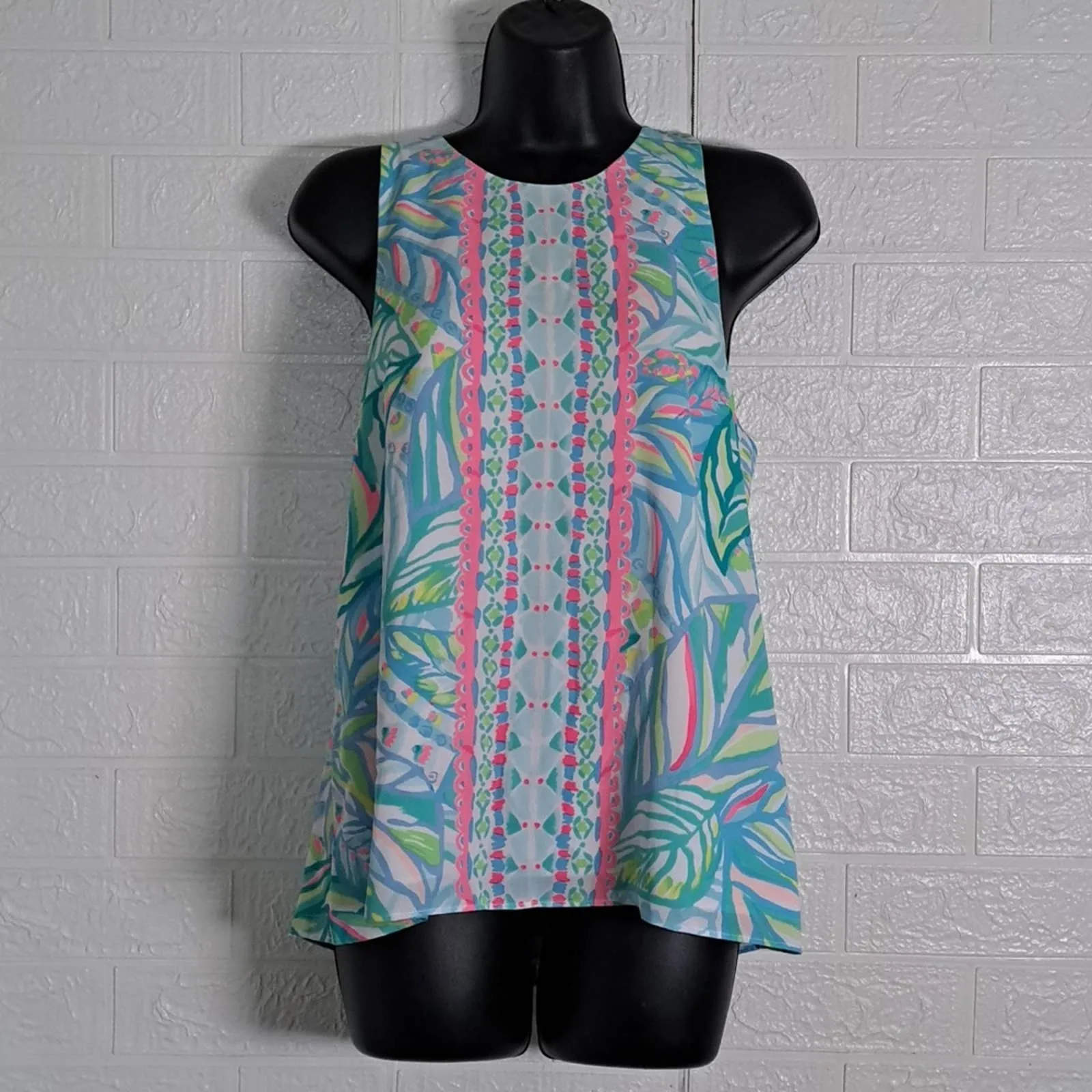 Lilly Pulitzer Lyle Top in Multi Maraca My World