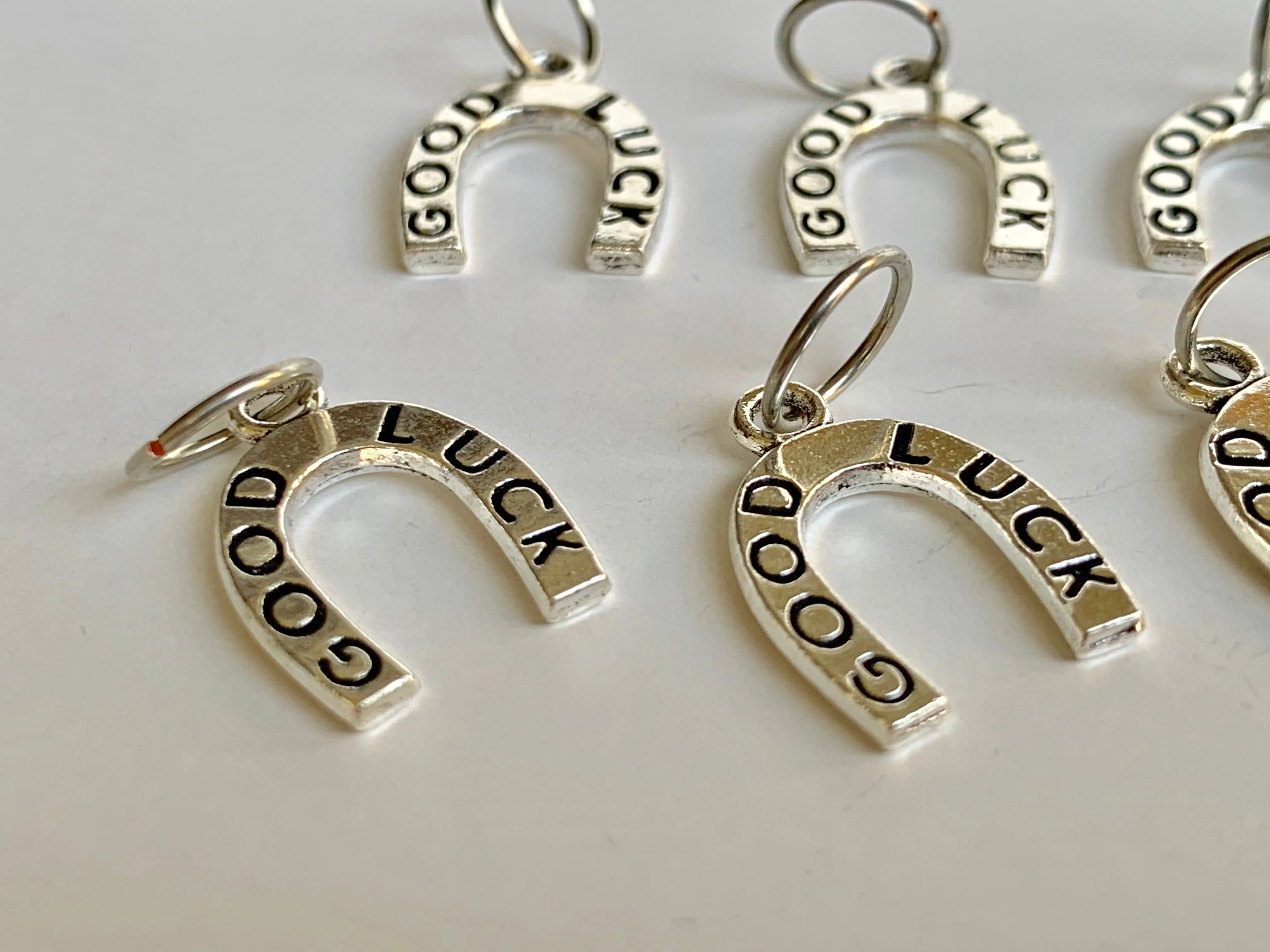 Lucky Horseshoe: Set of 6 Stitch Markers