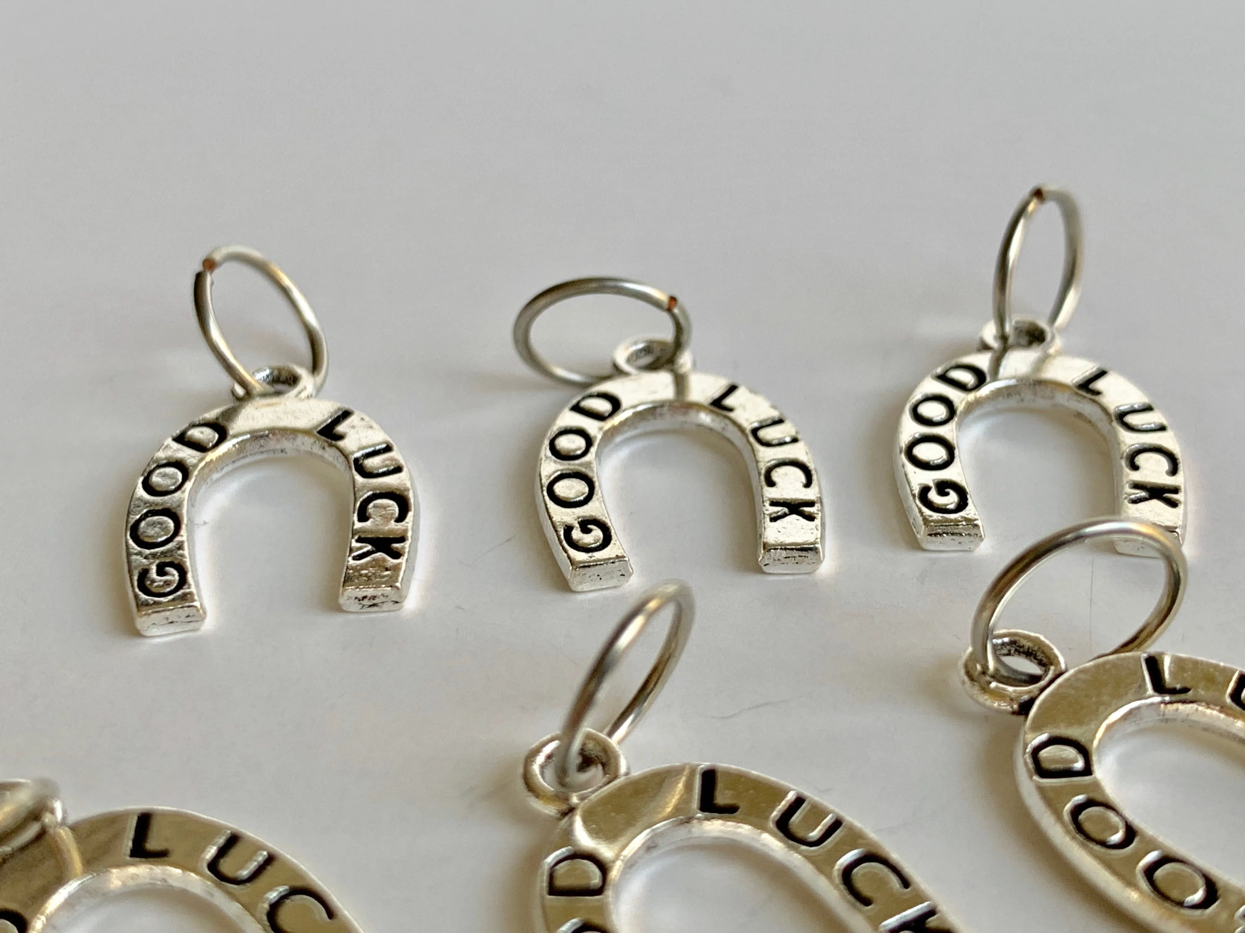 Lucky Horseshoe: Set of 6 Stitch Markers