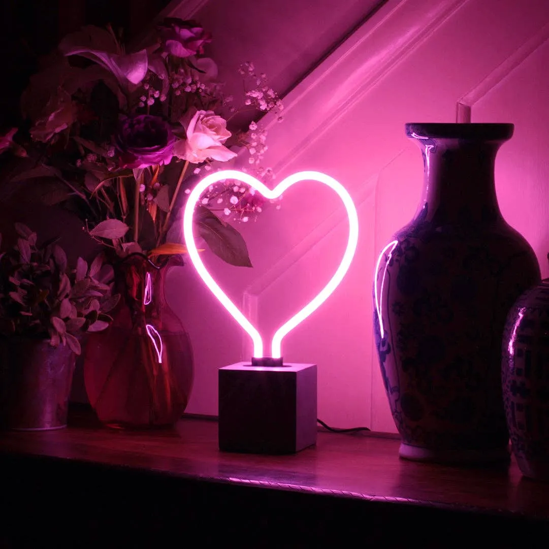 Neon 'heart' Sign