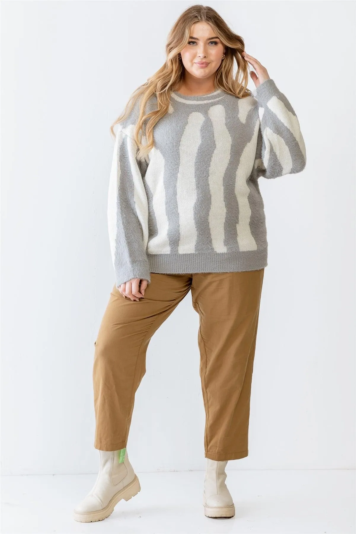 Plus Size Grey Knit Fuzzy Animal Print Sweater /2-2-1