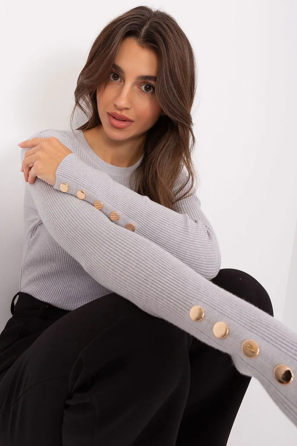 Round Neck Fitted Jumper with Buttons