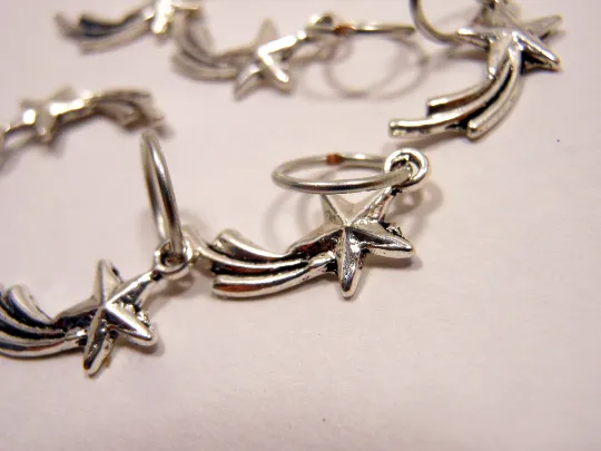 Shooting Stars: Set of 6 Stitch Markers