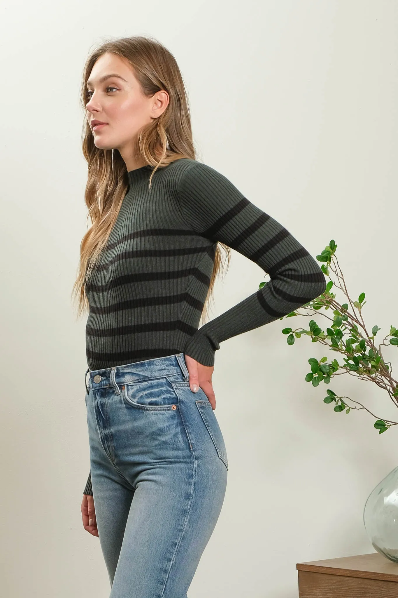 STRIPE MOCK NECK LONG SLEEVE KNIT SWEATER