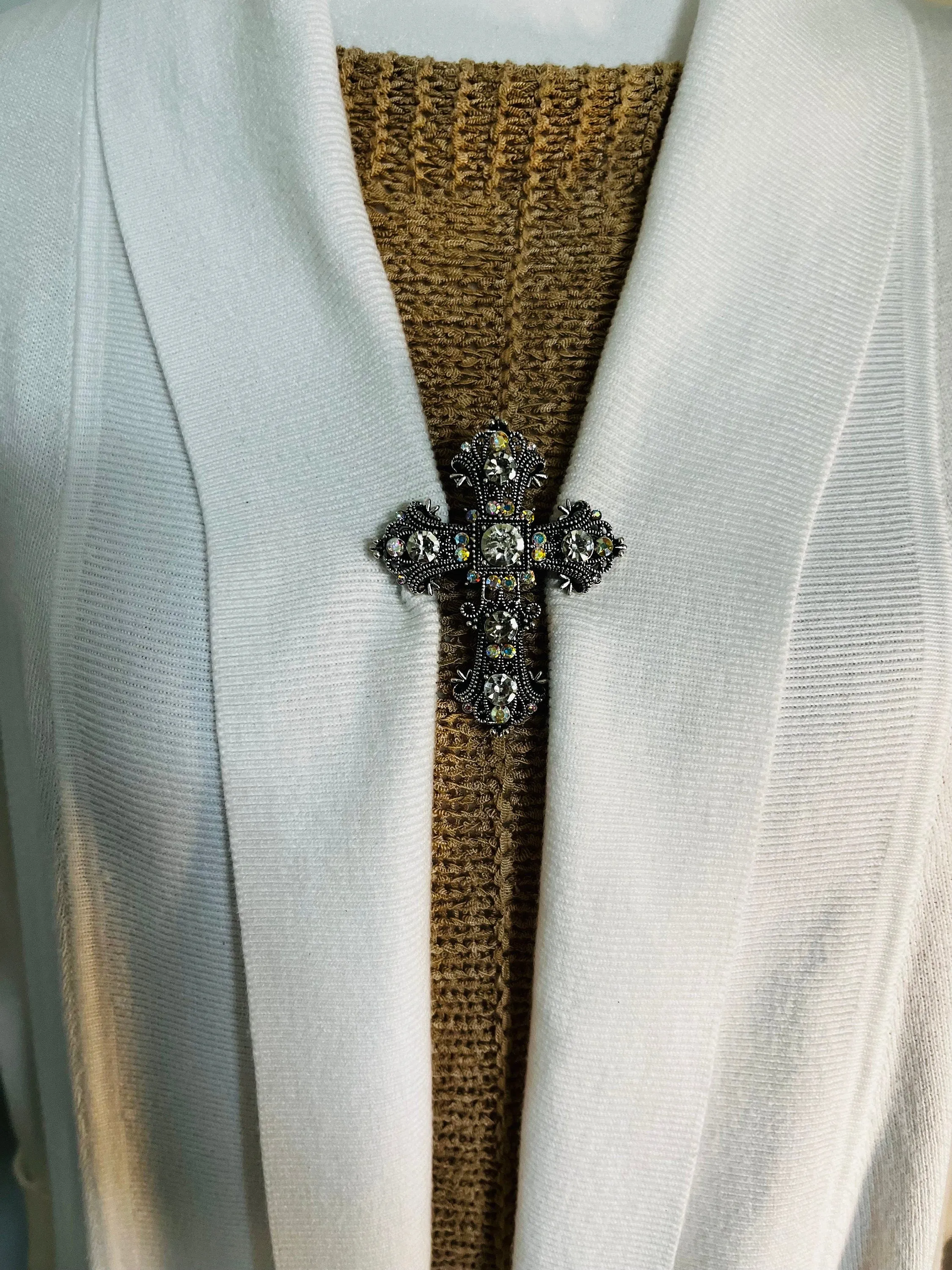 Sweater Clips Gothic Cross Sweater Clip for Cardigan Clasp Silver Sweater Guard Kimono Cinch Clip Birthday Gift for Mom Gift for Her