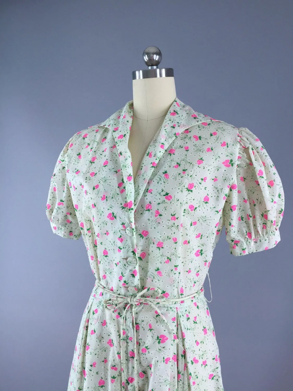 Vintage 1940s White Floral Print Maxi Dress