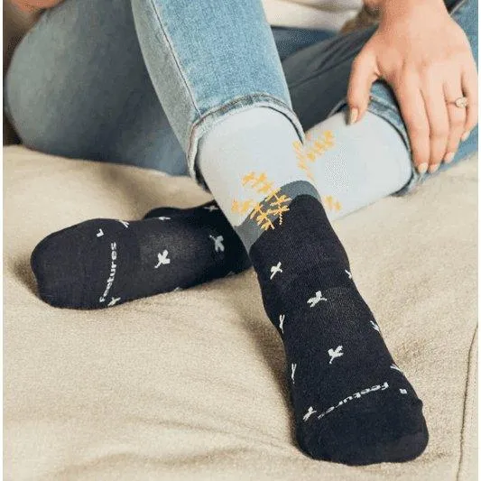 Womens Ultra Light Crew Socks